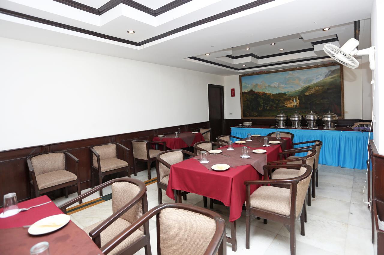 Oyo 1672 Hotel The Pearl Мусори Екстериор снимка